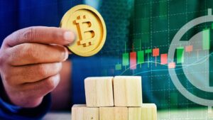 Bitcoin Soars Above $28K: Large Wallets Accumulate $1.17B in a Month